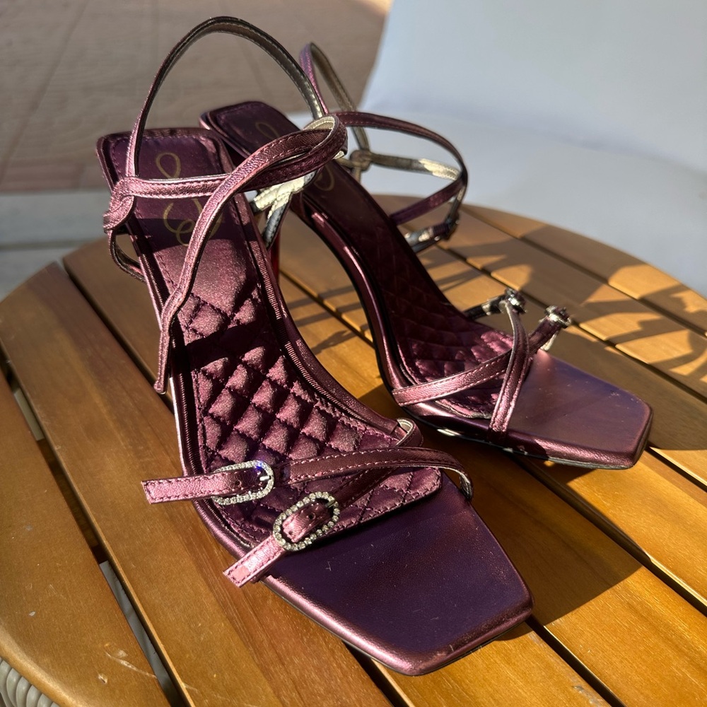 Elegant Purple Strappy Women's Sandals
